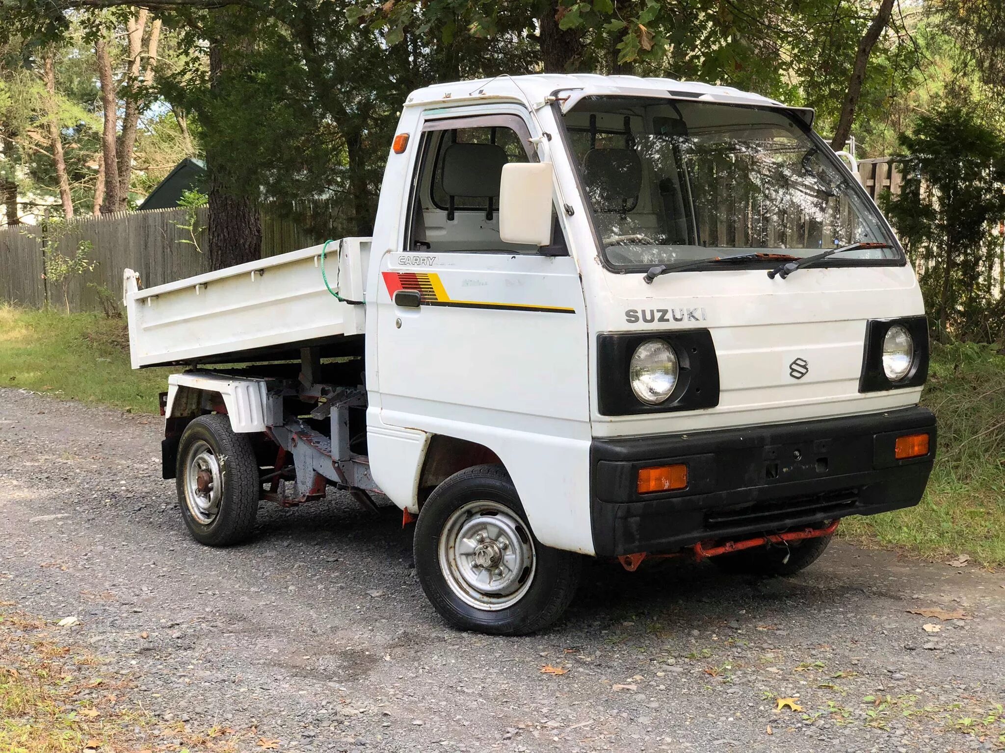 Продажа японских грузовиков. Suzuki carry 4wd. Suzuki carry Truck 4wd. Suzuki carry 4wd 1999. Сузуки карри 4wd.