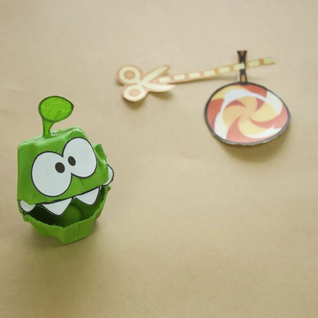 игрушка конфетка ам няма. ам ням из бумаги. бумажные сюрпризы коллекция ам ням. как сделать ням няма из бумаги. ам ням поделки.