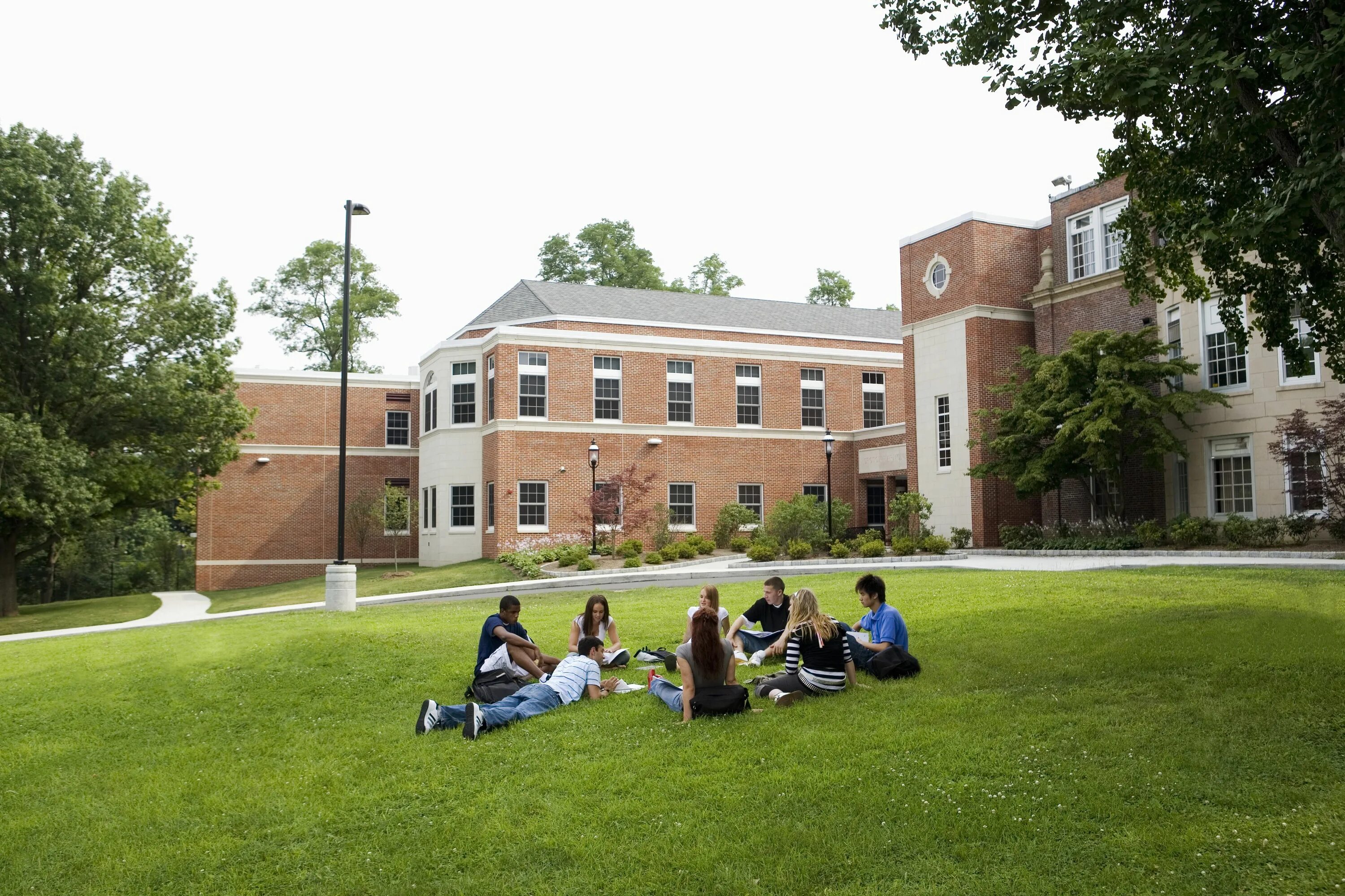 College schools. Американские школы современные. Школа мечты. Школа моей мечты. Американская школа мечты.