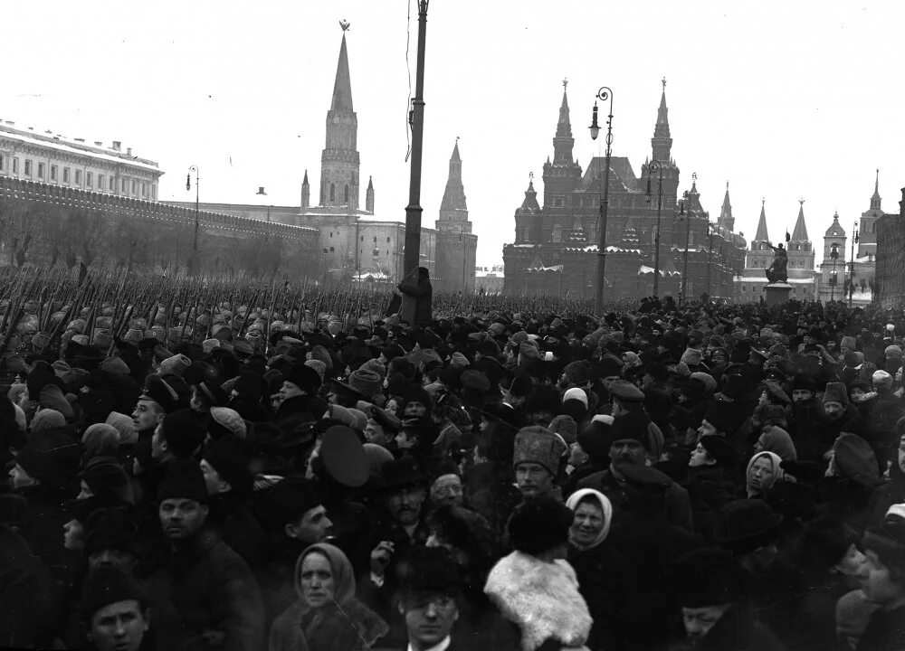 Февральская революция в москве. Февральская революция 1917. Октябрьская революция 1917. Революция в Москве 1917. Россия 1917 год Москва.