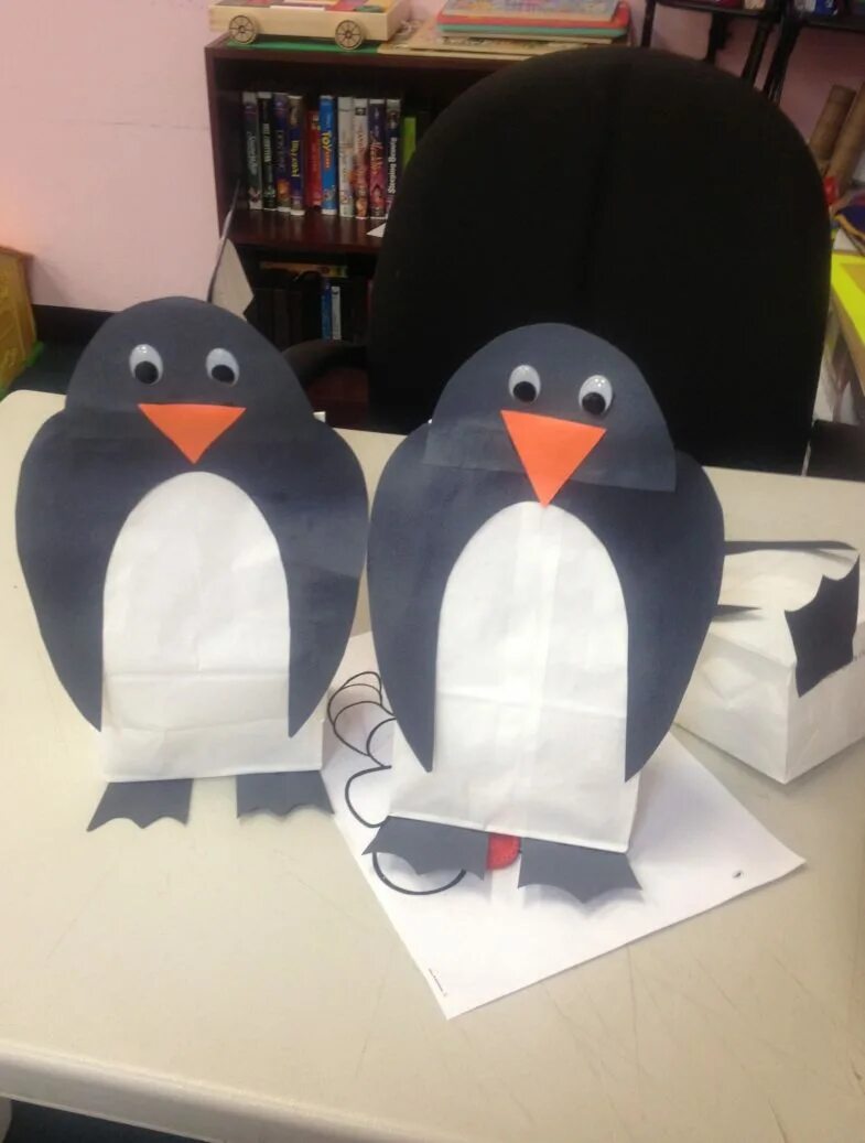 пингвин аппликация из бумаги. пингвин из картона и бумаги. как сделать пингвина из картона. как сделать пингвина из картона. пингвин из бумаги для детей.