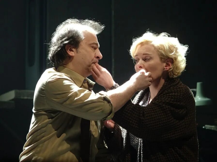 спектакль графоман в театре комиссаржевской. графоман спектакль театр комиссаржевской 16 лет. санкт-петербург спектакль графоман. графоман спектакль спб. спектакль графоман в театре комиссаржевской.