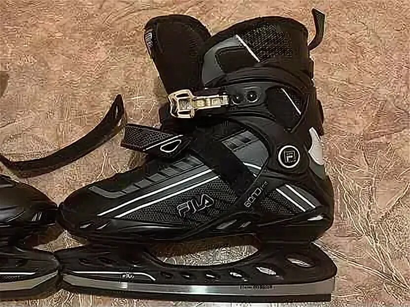 Fila bond. Хоккейные коньки fila. Коньки женские fila bond. Fila thinsulate коньки. Коньки fila мужские.