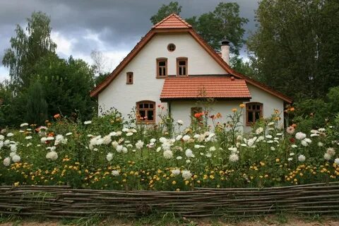 Где живет июля