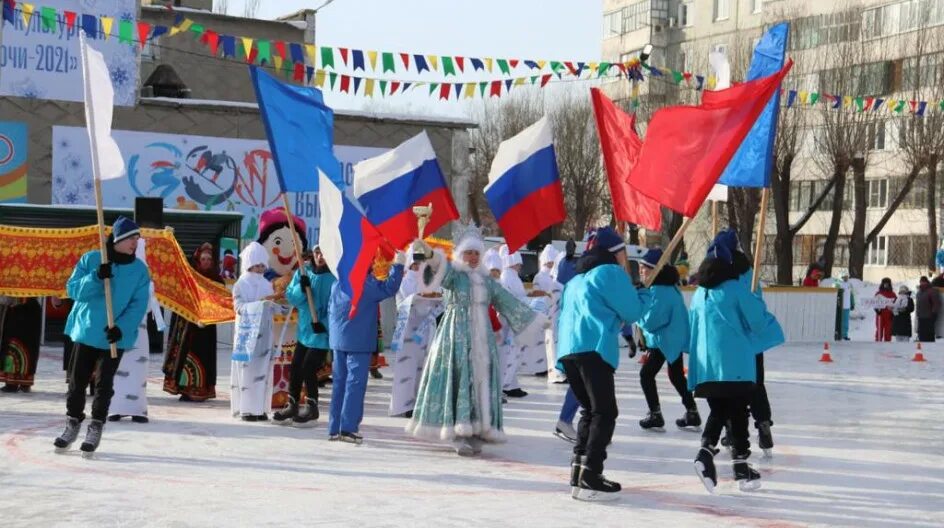 89 праздник севера. Праздник севера Омск. Праздник севера открытие. Праздник севера в районе. Праздник севера 2002 Омская область.