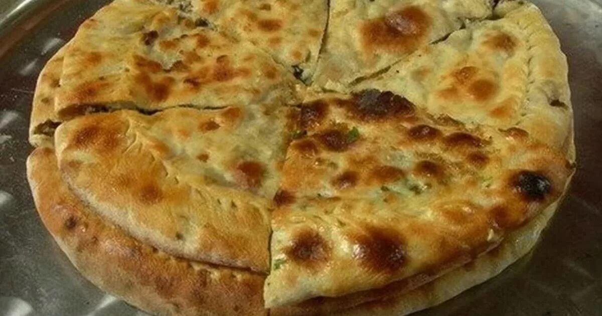 Даргинский чуду с мясом и картошкой. Даргинское чуду. Даргинцы чуду. Дагестанский пирог чуду. Губденское чуду.