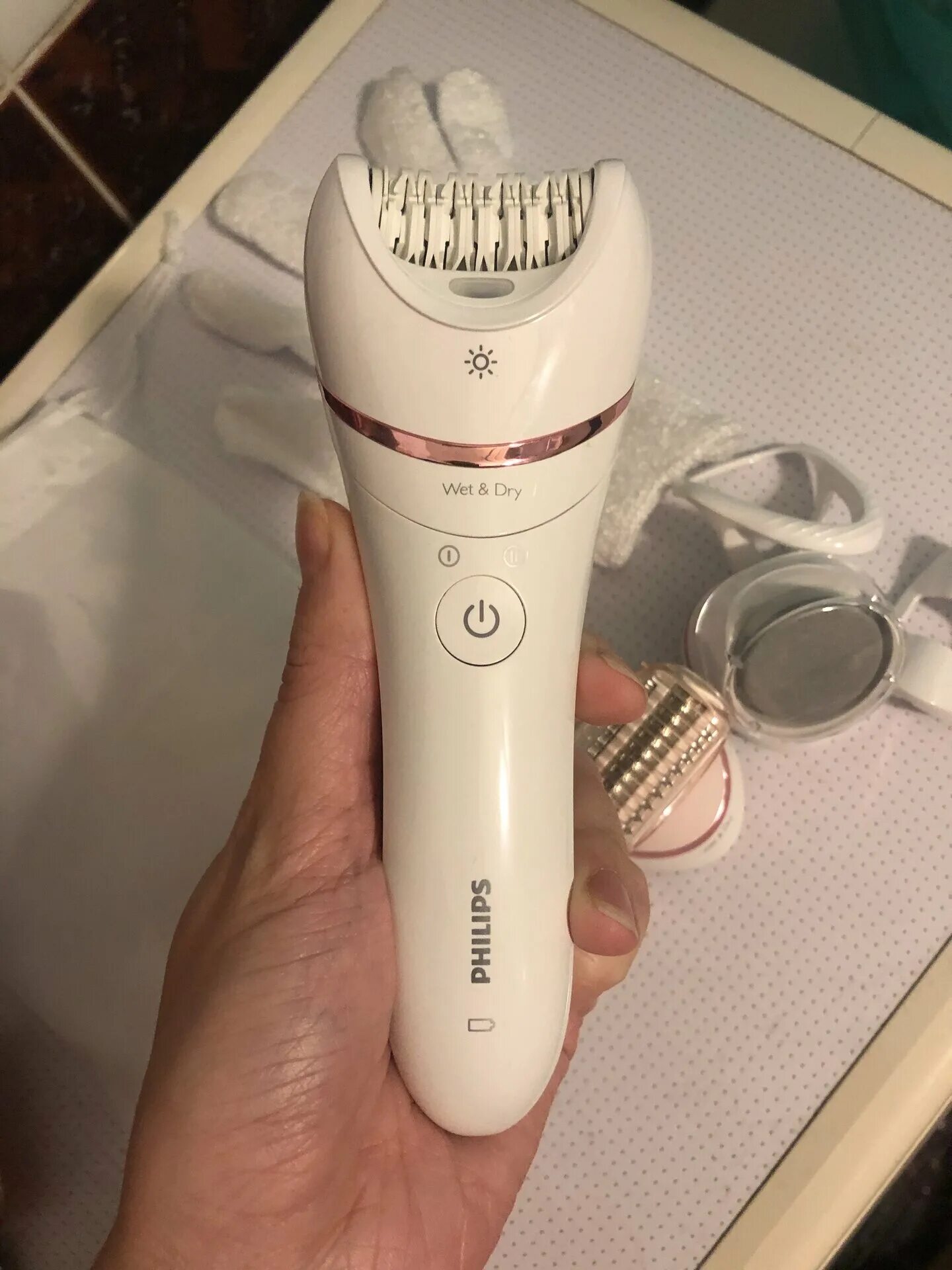 Philips epilator series 8000