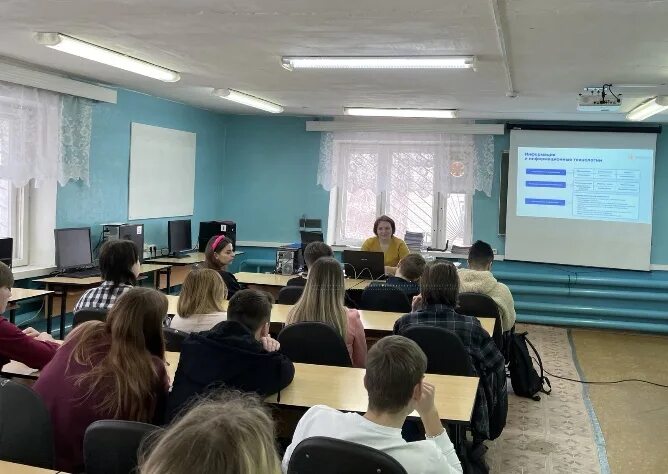 слет выпускников лукояновского колледжа. губернский колледж лукоянов. лукоянов нижегородская область общежитие. лукояновский колледж. колледжи и техникумы москвы.