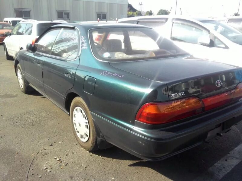 Виста св 32. Toyota Vista sv32. Тойота Виста 30 кузов. Тойота Виста кузов SV 32. Тойота Виста sv30.