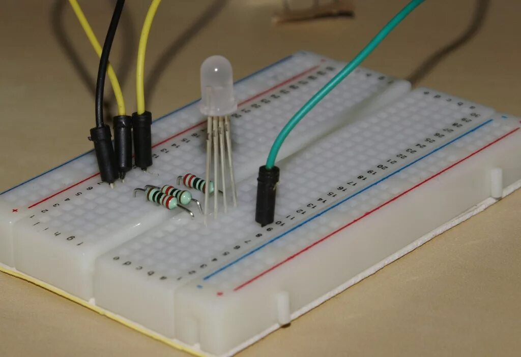 РГБ светодиод ардуино. Arduino светодиодная лента RGB. Arduino uno RGB светодиод. КПИ светодиод ардуино. Ардуино диод