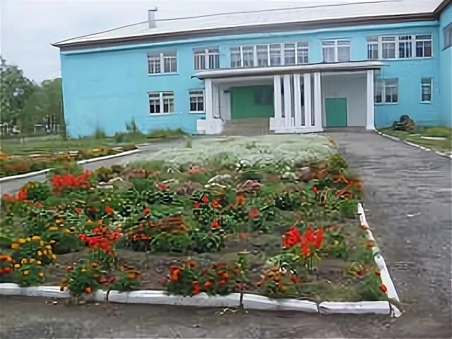 Куйбышевская средняя школа. Куйбышевская школа интернат. Куйбышевская школа интернат. Мкоу чумаковская школа-интернат сайт. Школа интернат куйбышев нсо.