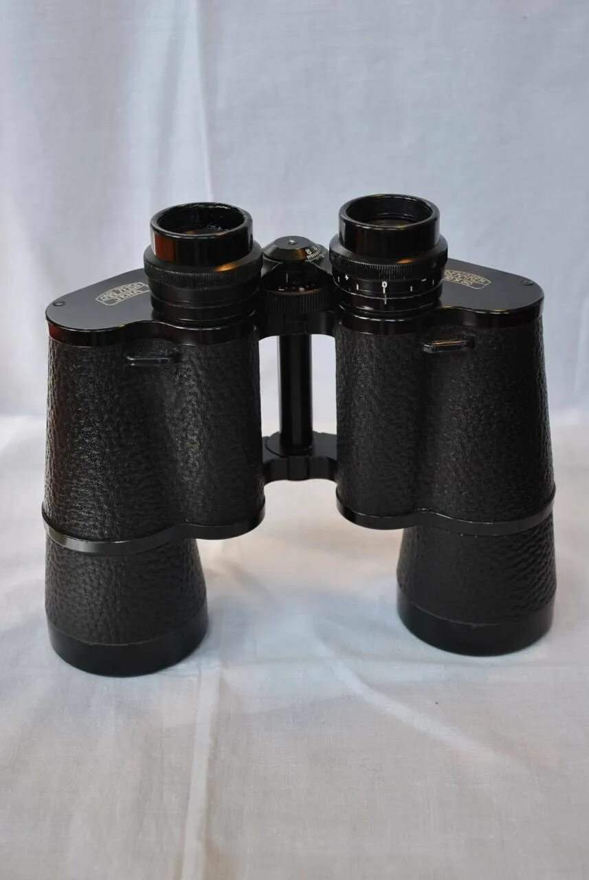 Бинокль field. Бинокль 10x-30x50mm. бинокль carl zeiss 10×50 dekarem mc. auriol бинокль 10x50.
