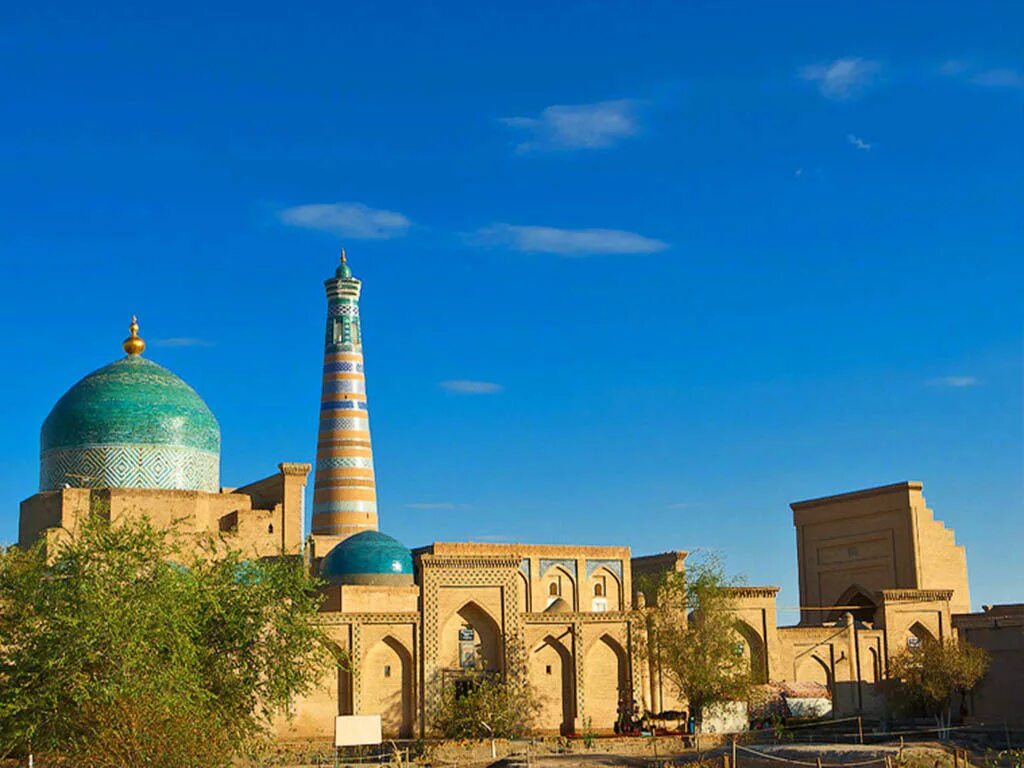 архитектурный комплекс палвана махмуда. мавзолей пахлаван-махмуда ичан-кала. комплекс пахлавана махмуда хива. архитектурный комплекс пахлаван махмуда. мавзолей пахлаван махмуда хива.