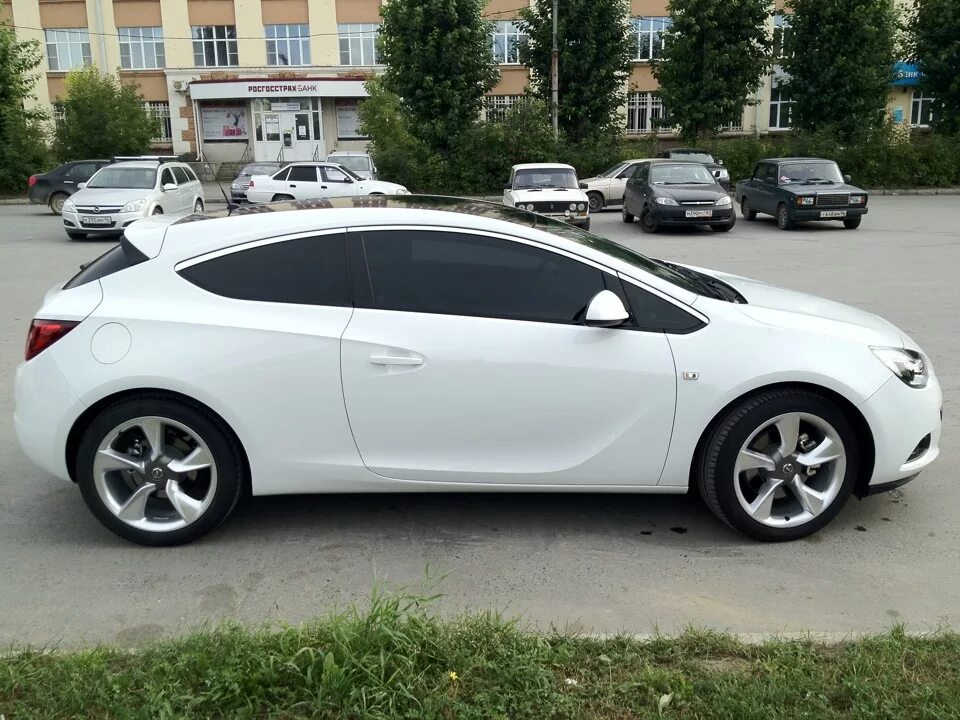 Opel astra j 2014 тонированная. Opel astra h gtc тонированная. Opel astra h тонировка. Opel astra j тонированная. Opel astra j 2014 тонированная.