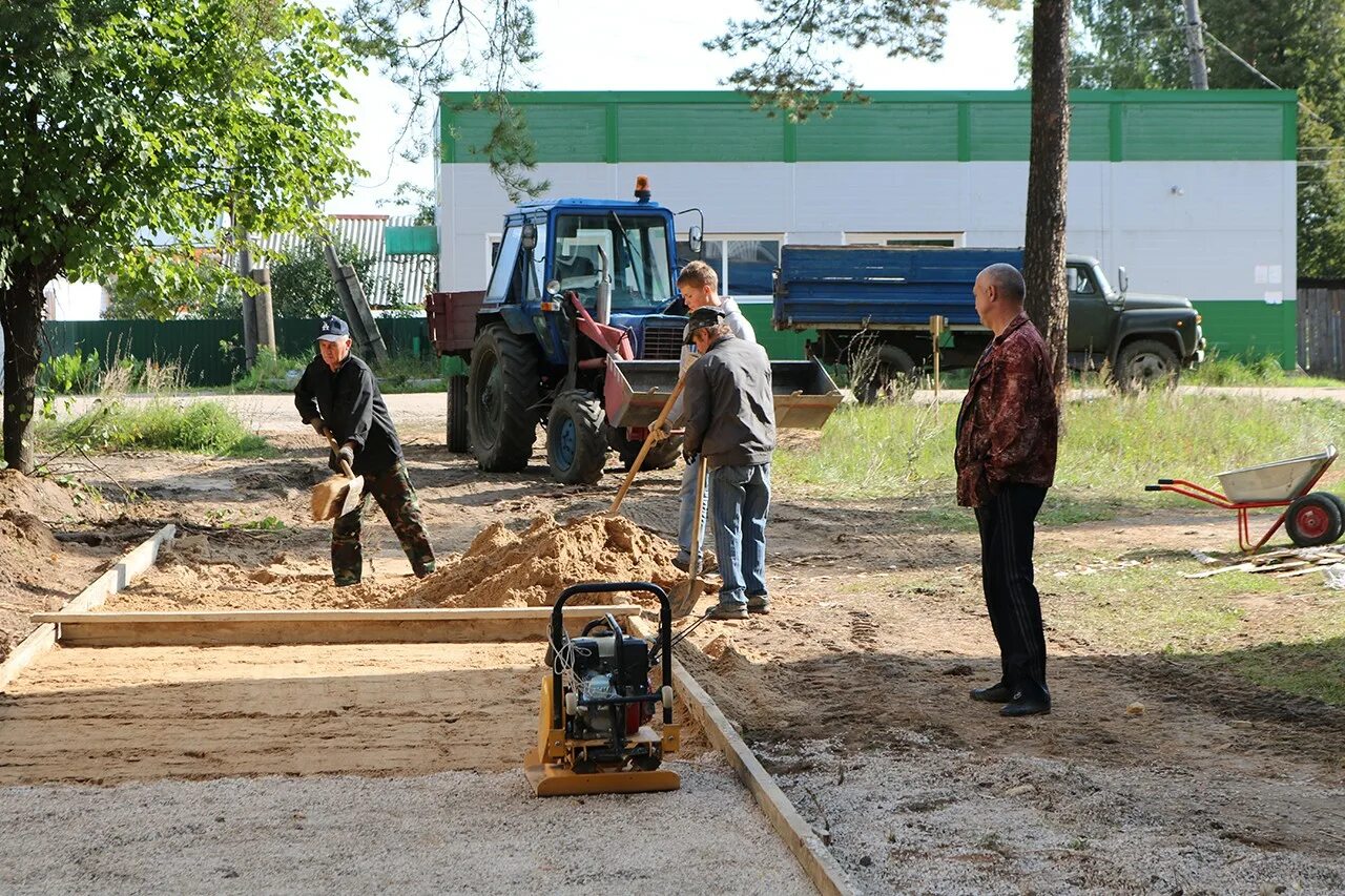 Городская среда владимирская область. Южа благоустройство. Южа благоустройство придомовой территории. Комфортная среда Владимирская область. Городе Южа благоустройство города.