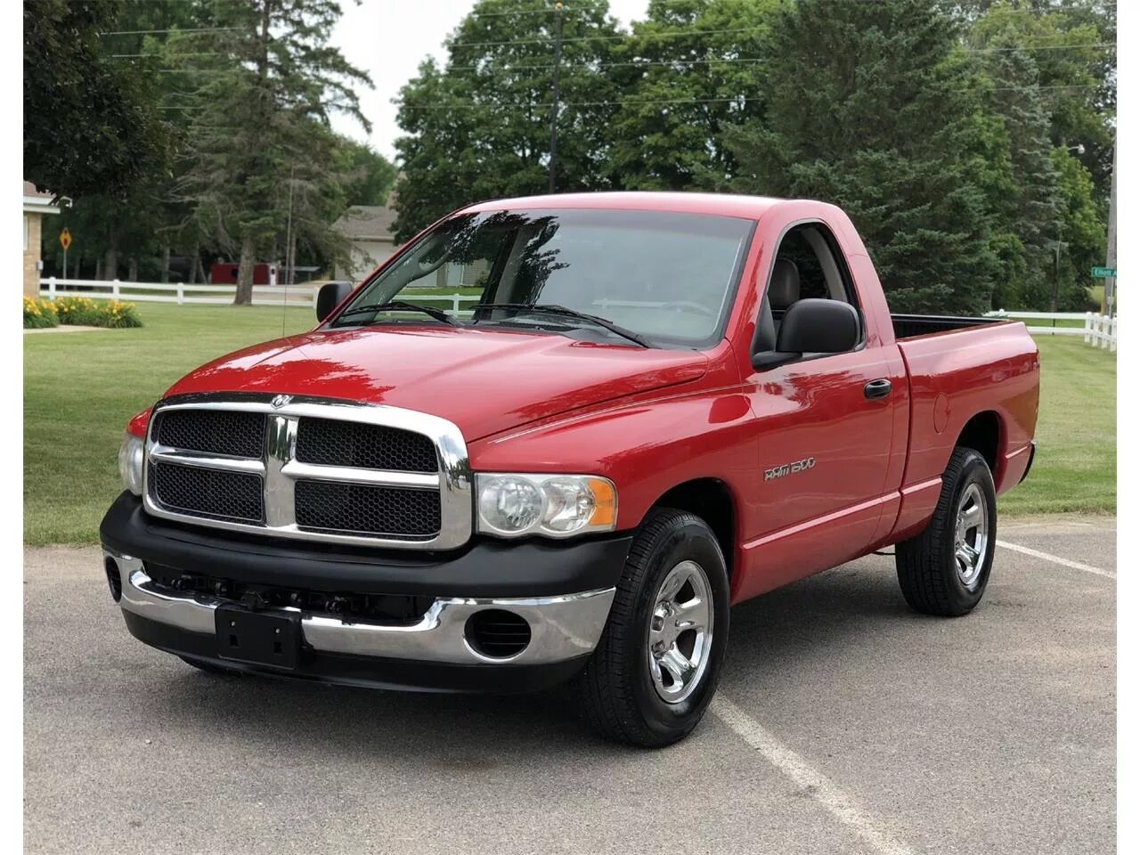 Купить додж в московской области. Dodge Ram 1500. Dodge Ram 2002. Dodge Ram 1500 2002. Dodge Ram 2.