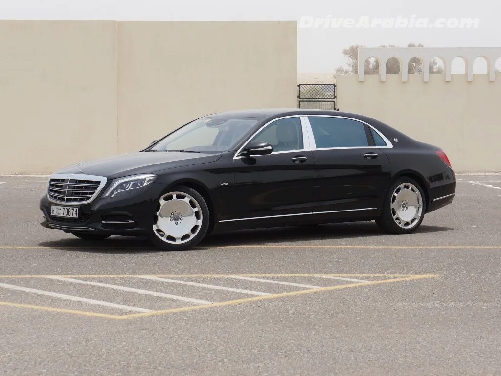 Мерседес 221 Майбах. Mercedes w221 Maybach. Мерседес Майбах 221 кузов. Maybach s600 w221.