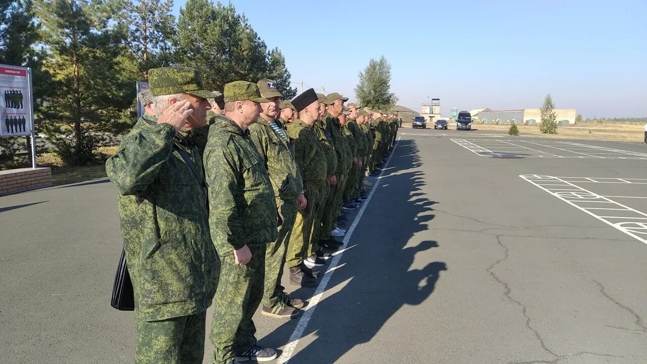 оренбургские добровольческие отряды. добровольческий батальон оренбург. яик добровольцы оренбург. казачьи добровольцы на донбассе. добровольцы казаки на донбасс 2022.