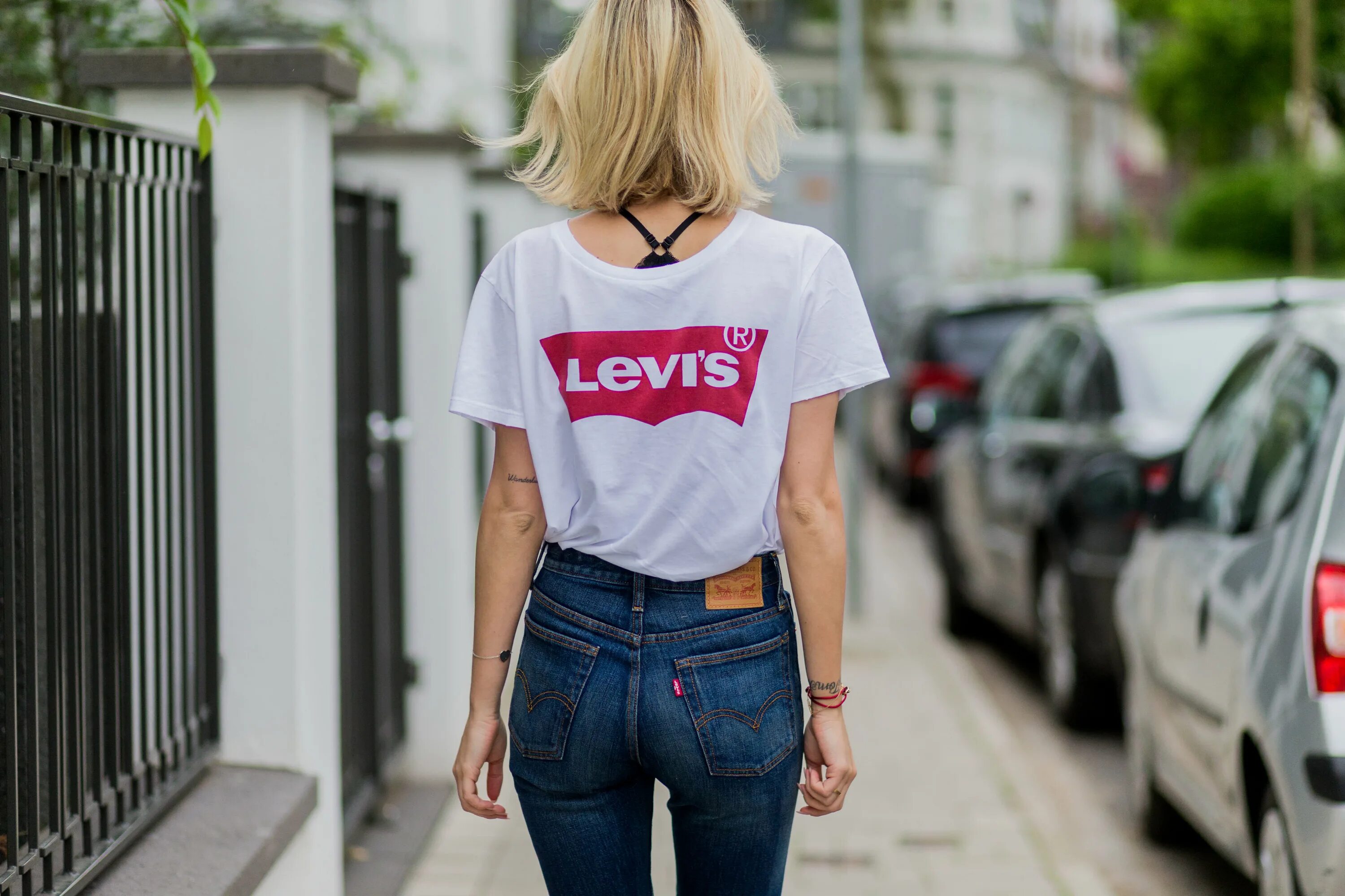 Your favorite wear. Левис. Бренд левайс джинс. Левайс стритстайл. Levis 501.