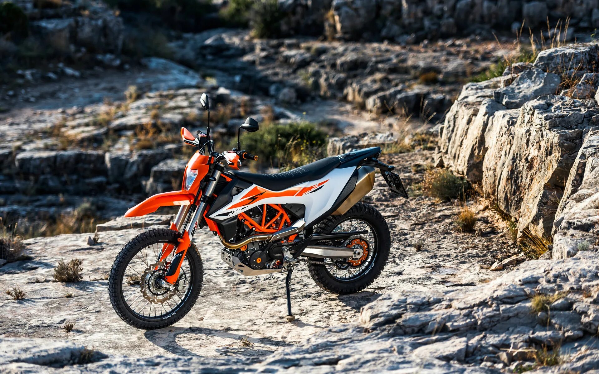 КТМ 690 эндуро. 690 Enduro r. КТМ 690 эндуро р. KTM 690 Enduro r 2021. Покажи эндуро