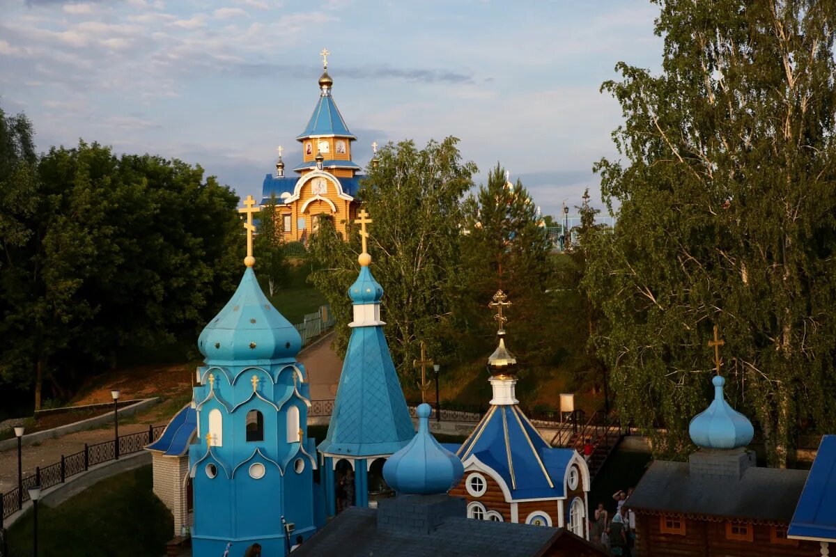 Святой источник ташла самарская. Ташла Самарская. Село Ташла Самарская область. Ташла Самарская область Святой источник. Монастырь в селе Ташла Самарской области.