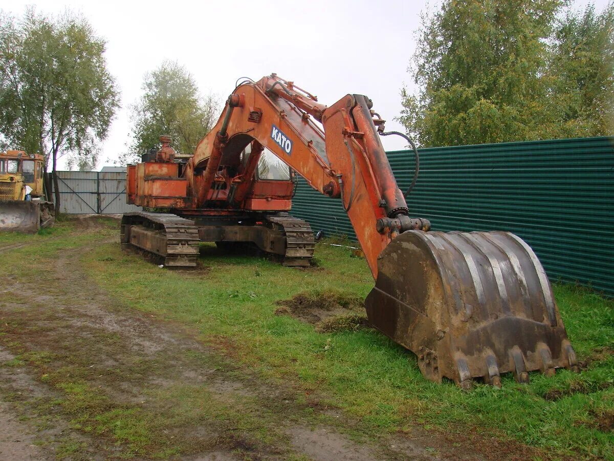 Куплю экскаватор б у недорого. Экскаватор като 700hr. Като экскаватор 1993 гусеничный ND 700.