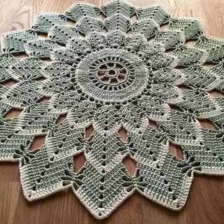 Красивые связанные крючком