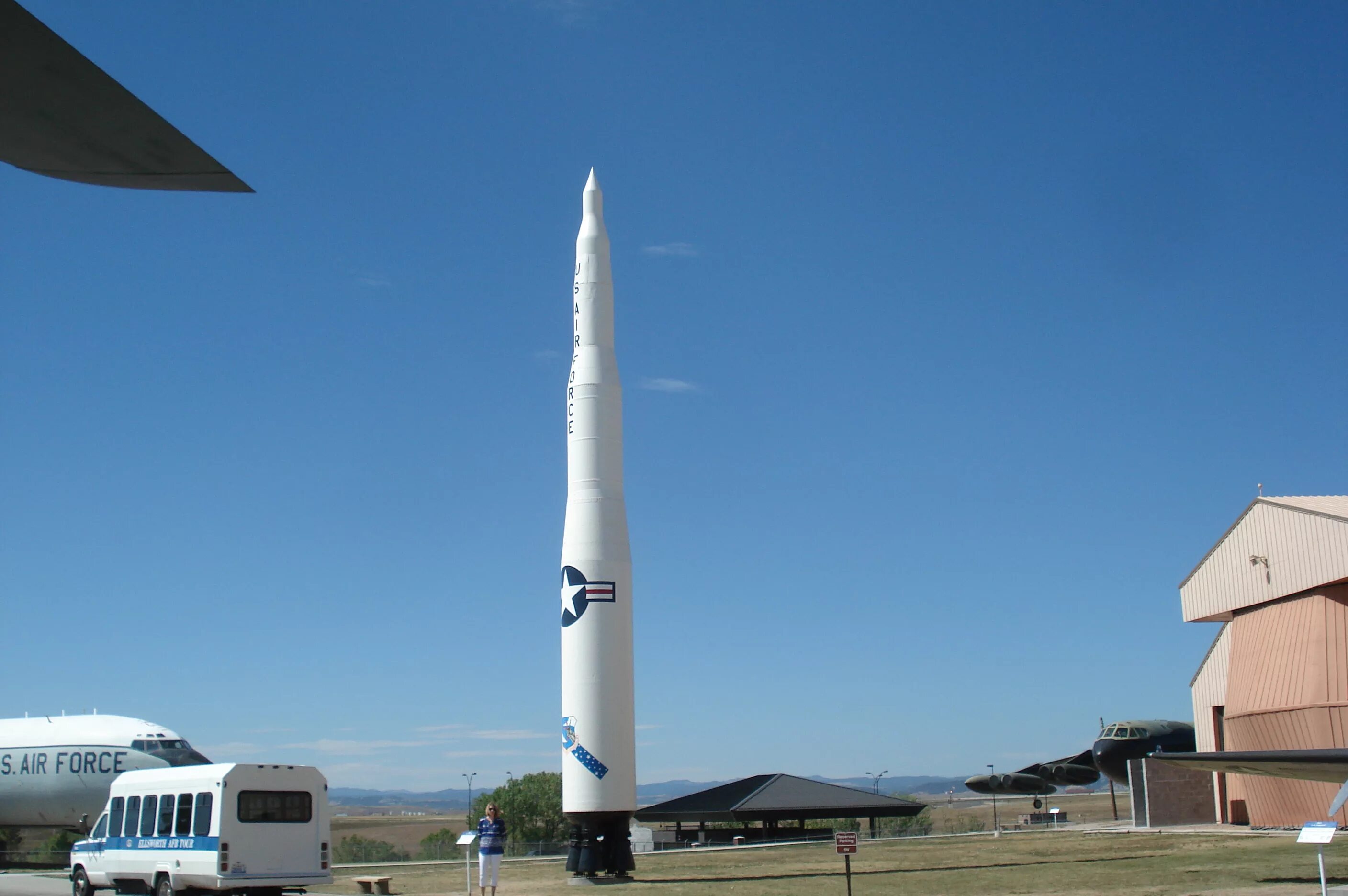 Minuteman iii. Баллистическая ракета минитмен-3. минитмен 2 ракета. lgm-30g минитмен-3. ракеты minuteman iii.