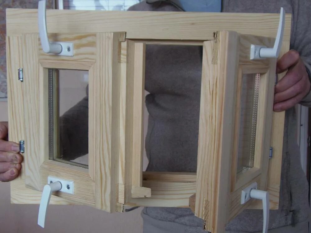 Окно изготовление своими руками. Изготовлю оконные рамы деревянные. Самодельные деревянные окна. Деревянная рама. Рама для окна из дерева.