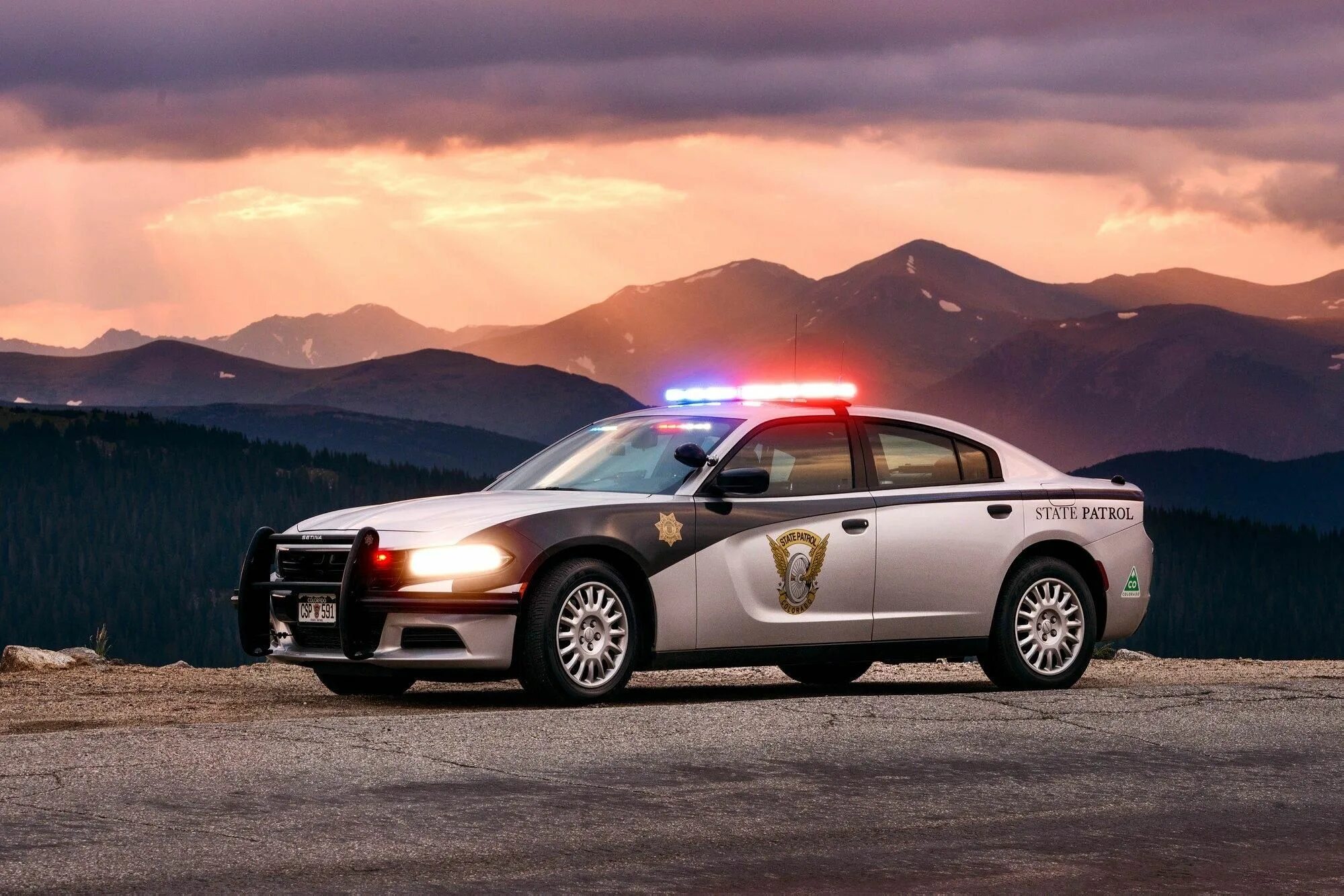 California Highway Patrol Додж Чарджер. Dodge Charger Highway Patrol. Додж Чарджер 2020 полицейский. Додж Чарджер Калифорния полиция. Highway patrol перевод