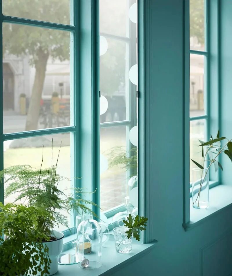 Пластиковые окна дизайн. Зеркало ikea Lundamo. Пластиковое окно. Цветные пластиковые окна в интерьере. Красивые окна.