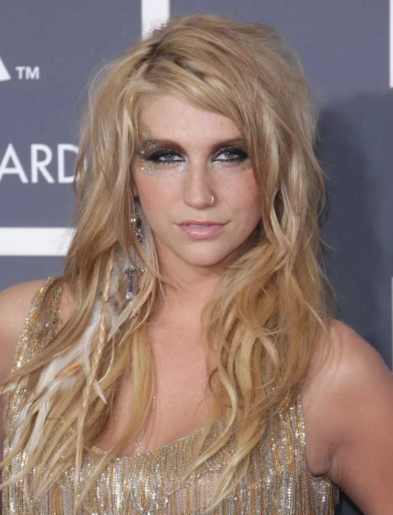 Кеша Роуз себерт. Kesha певица 2022. Kesha певица 2010. Kesha 2007. Кеша кинопоиск