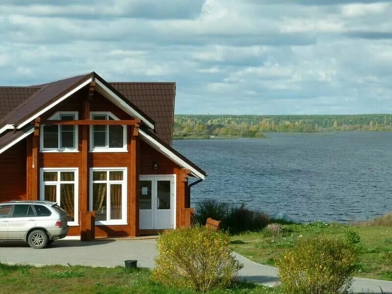 Турбаза волга-волга астраханская область. Волшебная заводь база отдыха нижегородская область разнежье. Лесной бор ульяновск турбаза. С бармино лысковского р-на нижегородской обл. Дома на берегу волги нижегородская область.