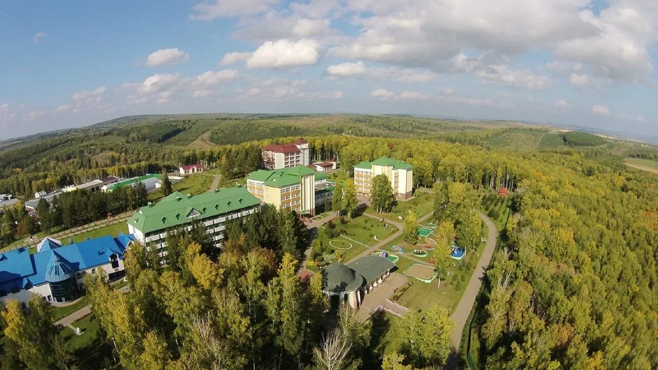 Профилакторий угок учалы. Янгантау санаторий территория. Санатории урала и башкирии. Санаторий карагайка башкирия. Горно-обогатительный комбинат учалы.