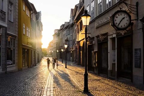 Фотографии улиц днем