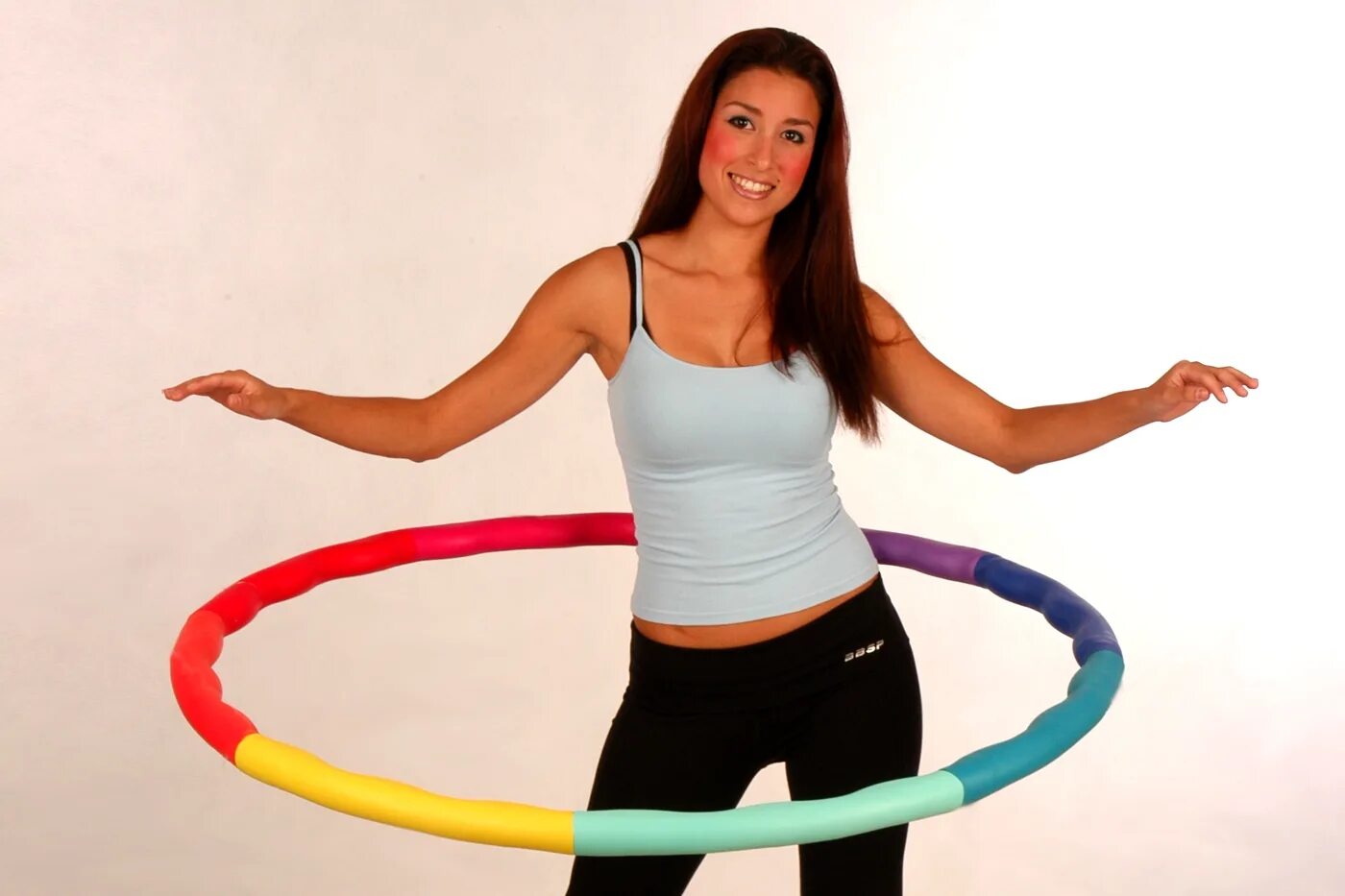 занятия с хулахупом. занятия с обручем. Hula hoop [хулахуп]. хулахуп с грузом. Hula hoop (гимнастический обруч хулахуп) perfect hoop, 92 см.