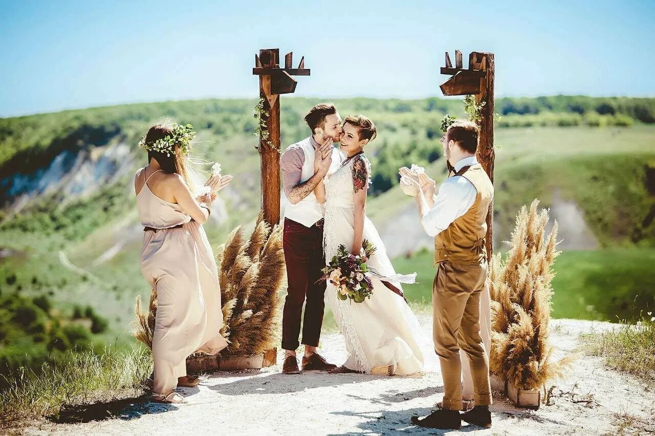 четыре свадьбы рустик. свадебный стиль рустик. свадебная фотосессия на природе. четыре свадьбы рустик. четыре свадьбы рустик.