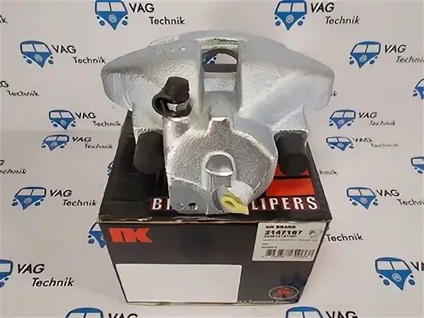 Задний суппорт т4 2,5 tdi. Передний суппорт фольксваген т4. Vw t4 передний суппорт. Суппорта тормозные т4. Фольксваген каравелла суппорт передний планка.