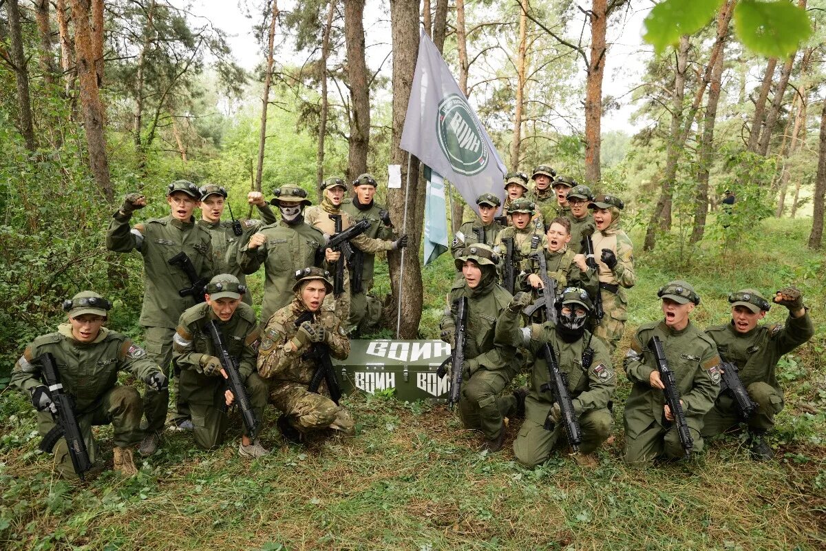 Всероссийская военно патриотическая игра зарница 2.0. Зарница 2.0. Зарница фото. Зарница (игра). Зарница 2.0 движение первых.