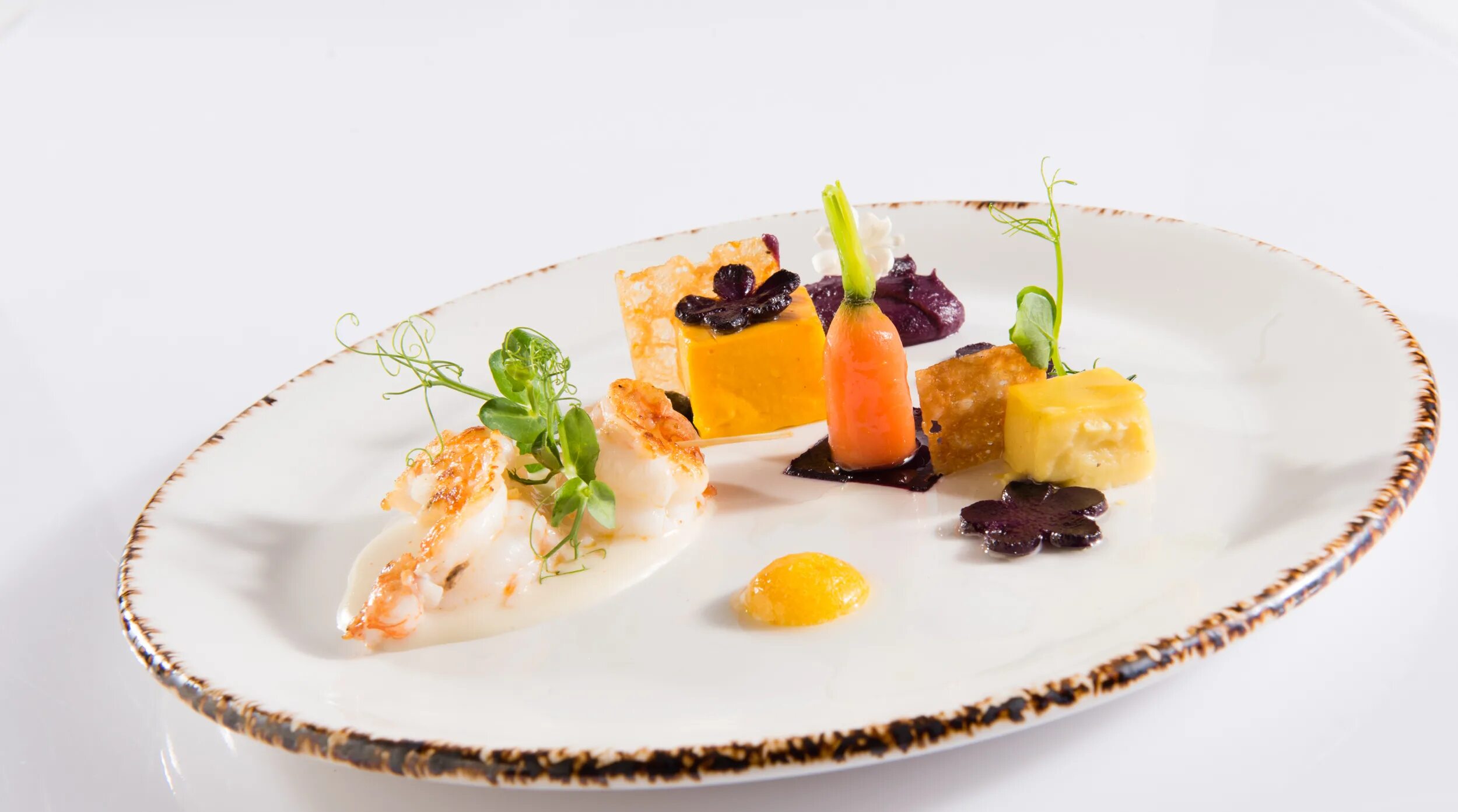 Haute cuisine. Семга в савойской капусте. Haute cuisine. Haute cuisine. Блюда французской кухни.