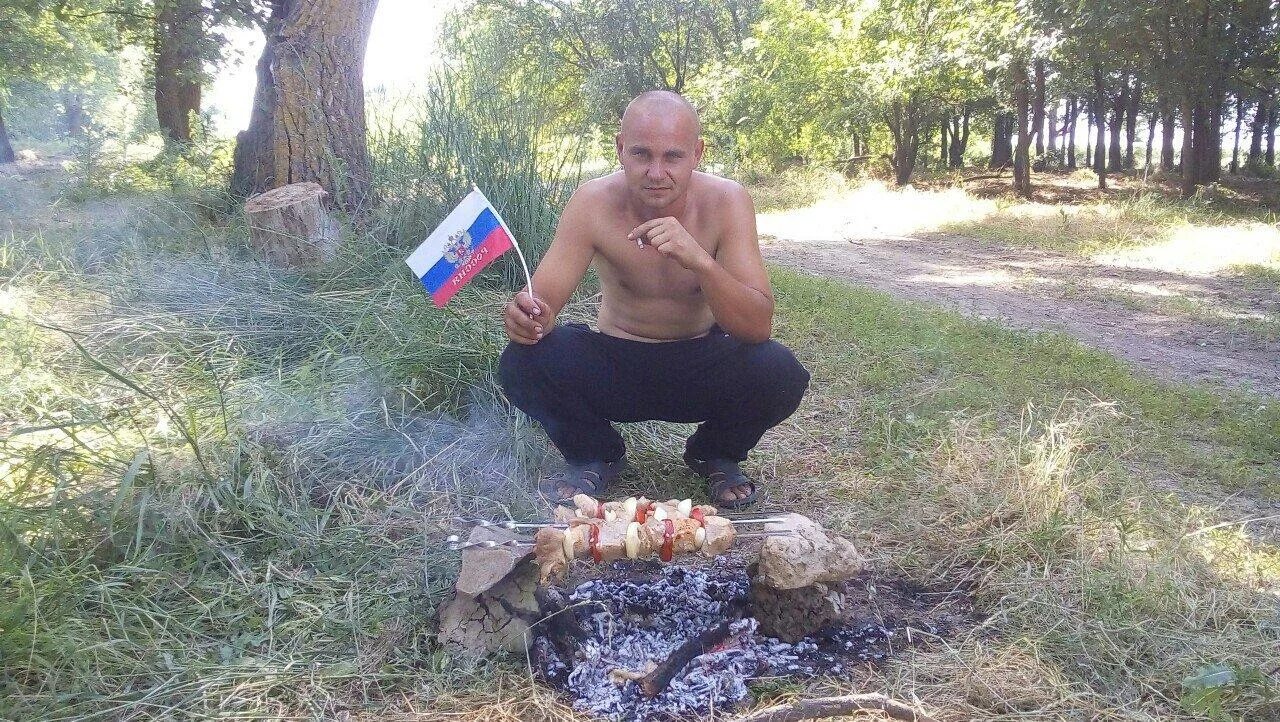 Алкаши на природе. Гулянка на природе. Алкаши на природе. Алкаши на природе. Алкаши на природе.