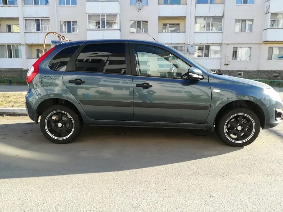 Калина 2 какие шины. 185 65 15 калина 2. 185 65 r15 на калина 2. калина 2 r15. калина 185 65 r15.