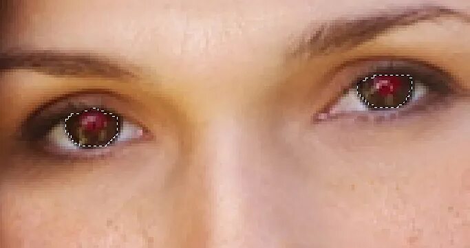 яркость в глазах. яркость в глазах. карие глаза. перепады яркости в глазах. наложение на глаза эффект.