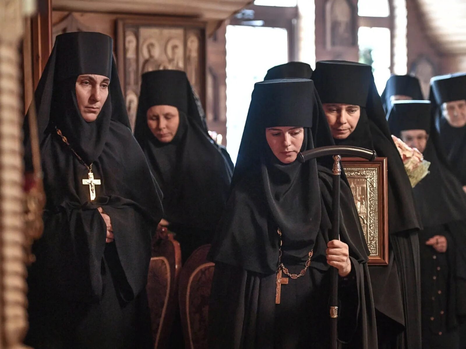 Инокини и монахини. Монахиня мария (серафима шленова). Троице -георгиевский монастырь адлер. Монахини без. Кьяра дженсини монахиня.