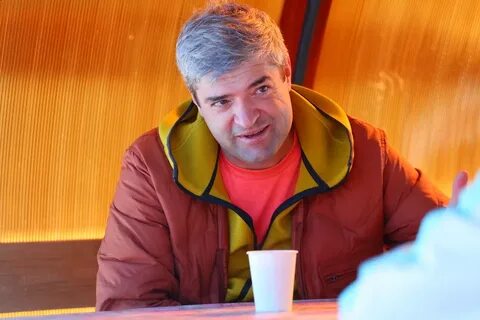 Ведущий программы невероятные истории