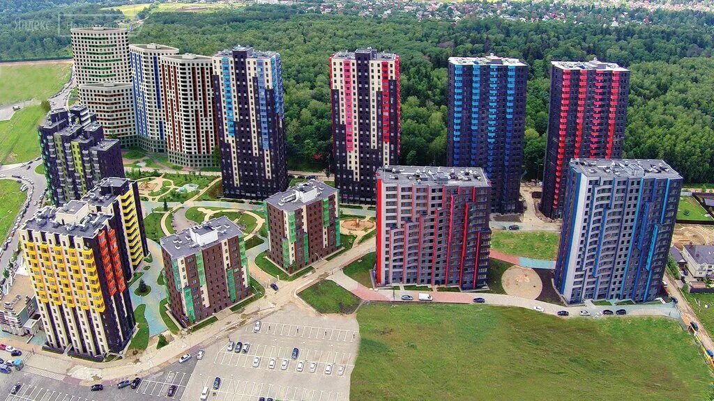 Мкр подолино. Крост велтон парк новая сходня. Велтон парк новая сходня. Микрорайон велтон парк новая сходня. Сходня жилой комплекс wellton park.