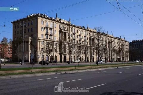 Санкт петербург московский 18