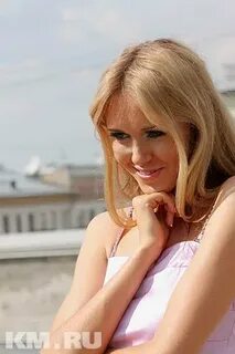 Jinsiy ichki kiyimdagi ayollarning porno fotosuratlari