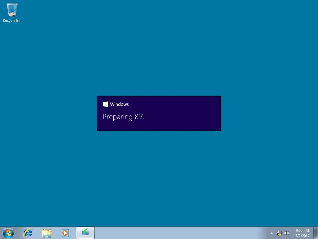 Preparing windows 10. Виндовс 99. windows 99 сербия.
