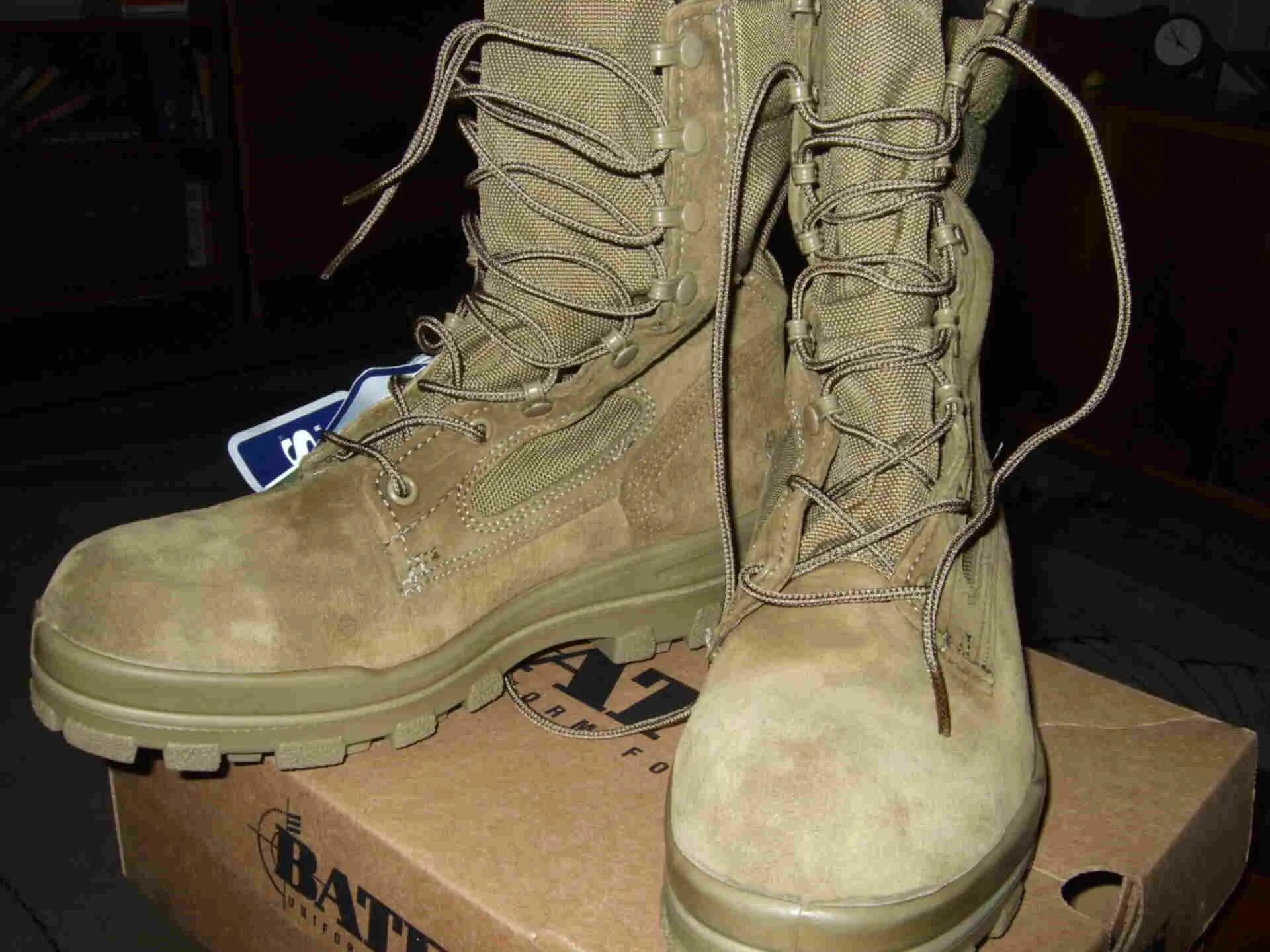 Продаем берцы. Берцы rocky vibram. берцы vibram gore-tex. американские берцы бэйтс.